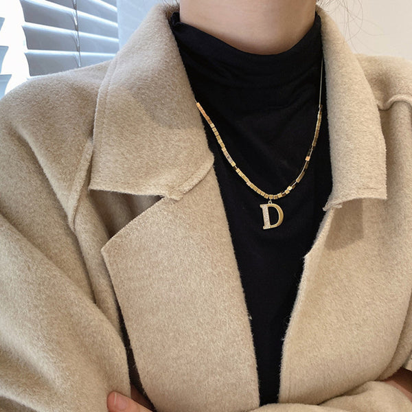 D Bold Chain