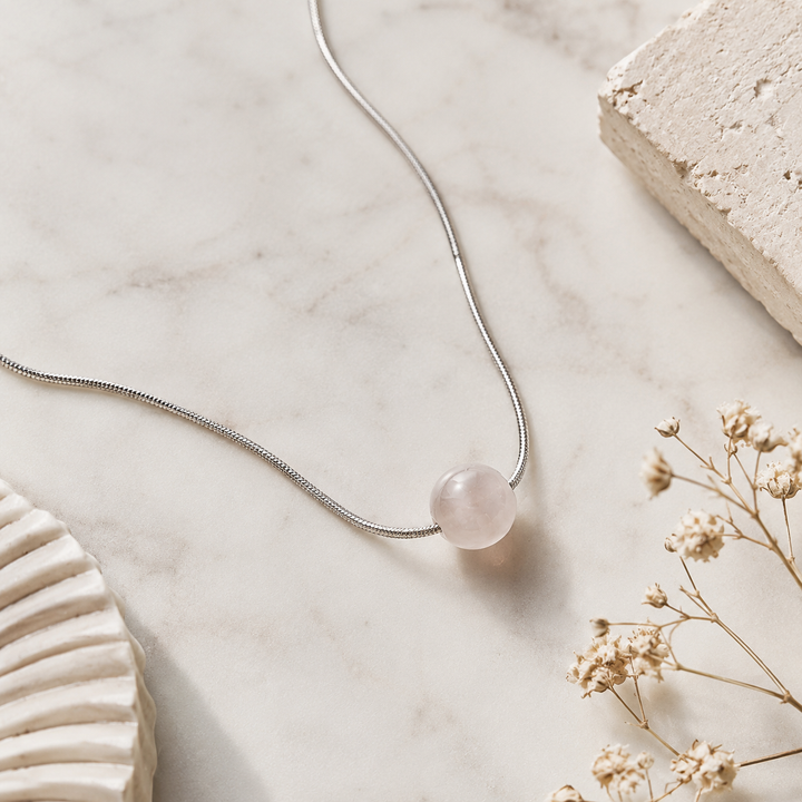 Minimal Ball Necklace