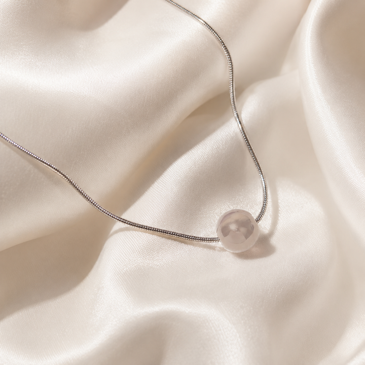 Minimal Ball Necklace