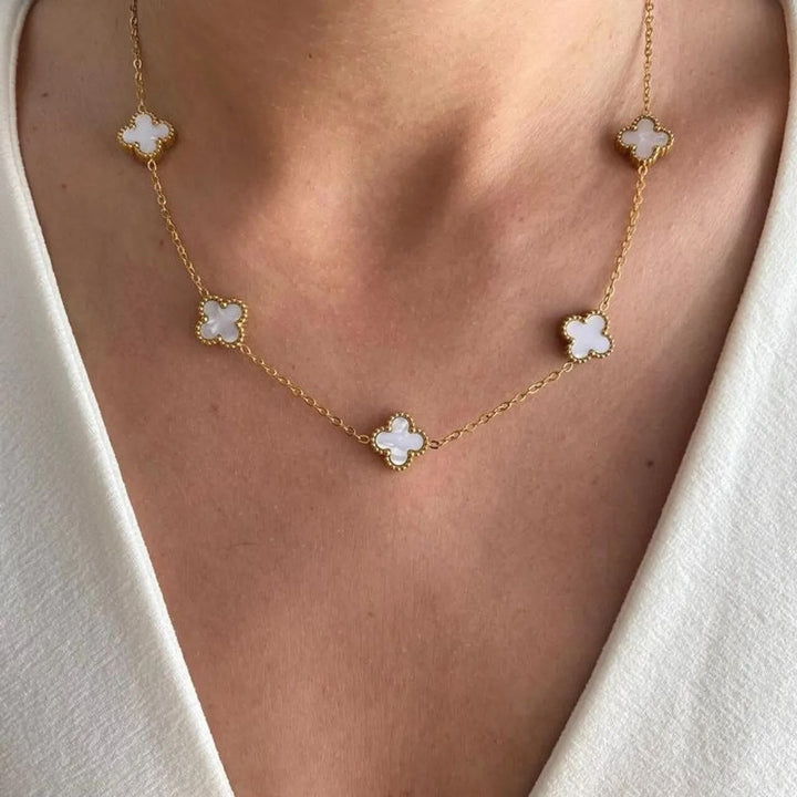 White Dove's Necklace | Salty