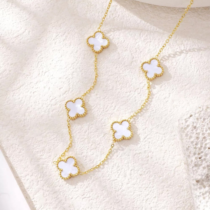 White Dove's Necklace | Salty