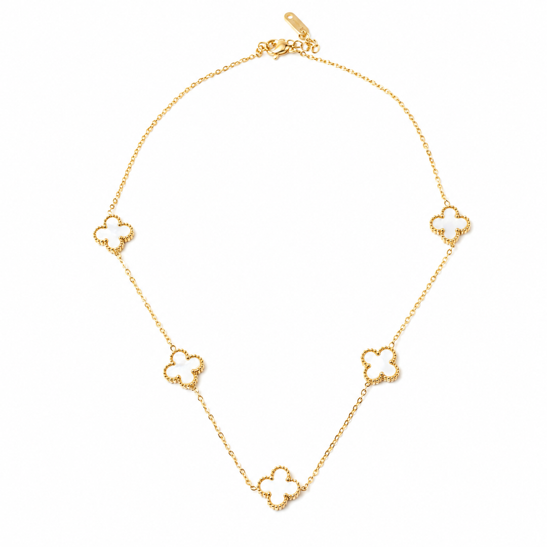 White Dove's Necklace | Salty