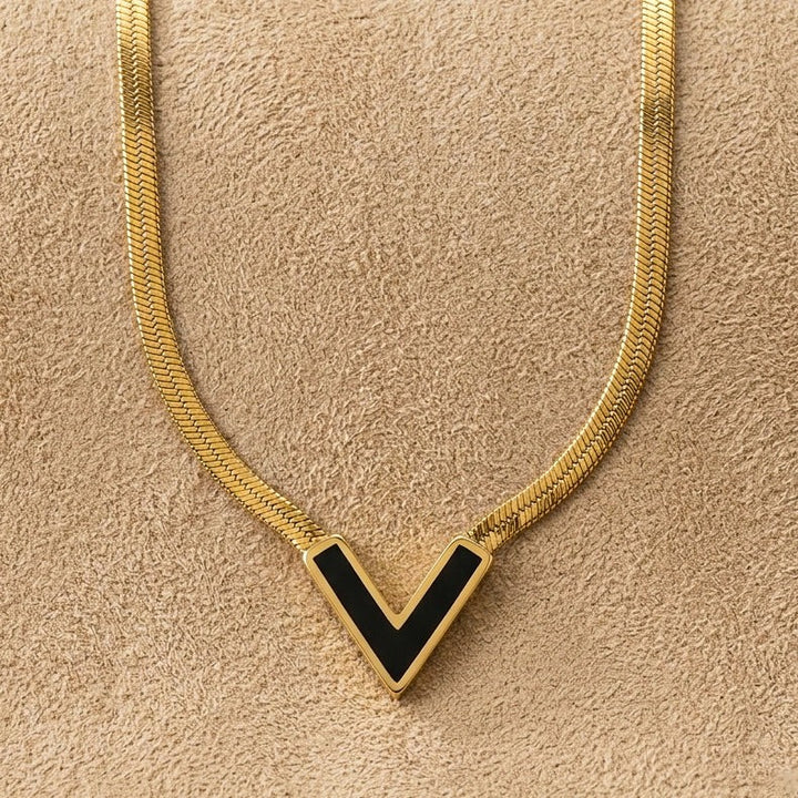 Vandal V Pendant Chain Necklace - Black