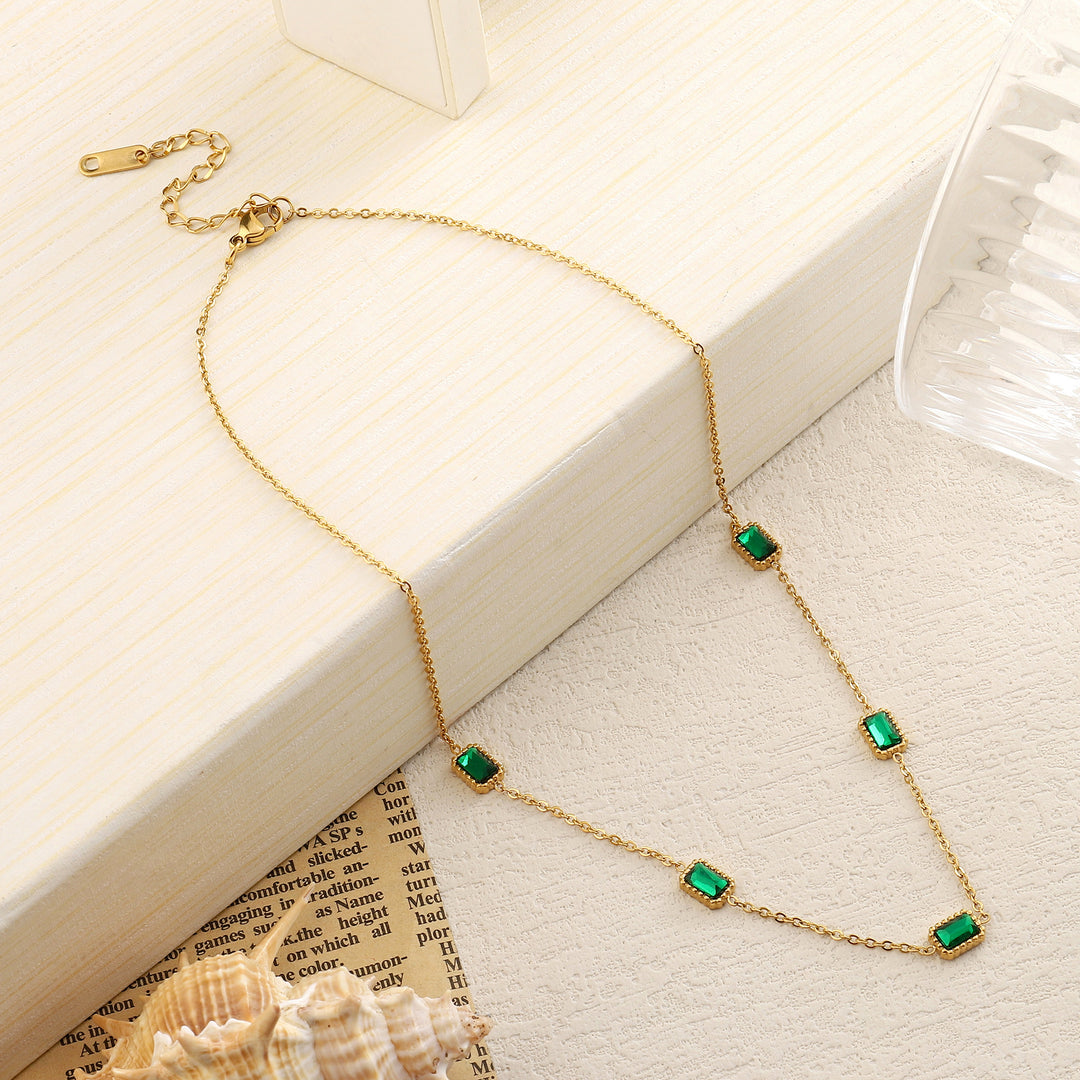 Elixir Emerald Gold Necklace