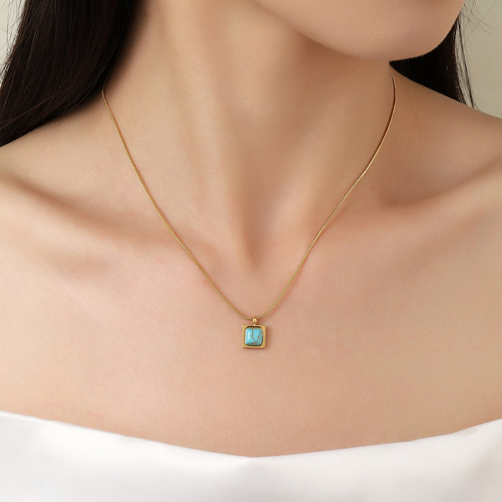 Sapphire Square Gold Necklace