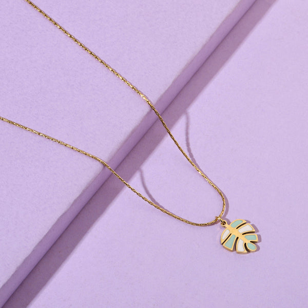 Autum Leaf Green White Necklace