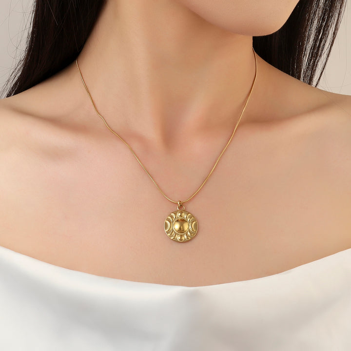 Sun Moon Gold Necklace - Salty Accessories