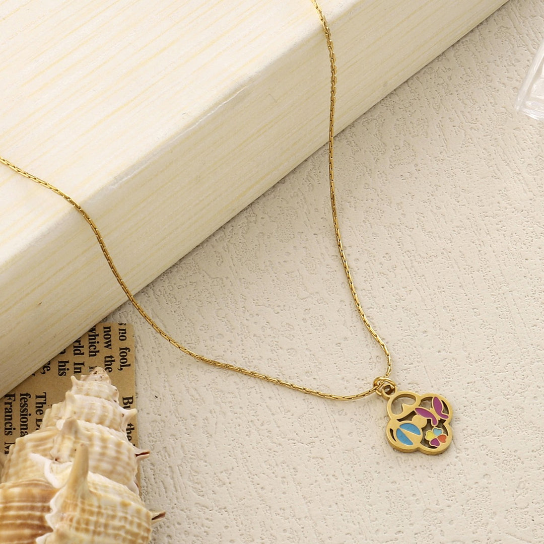 Mix It All Clover Gold Necklace - Salty Accessories