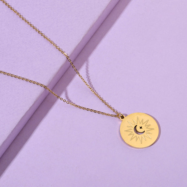 Eclipes Gold Necklace