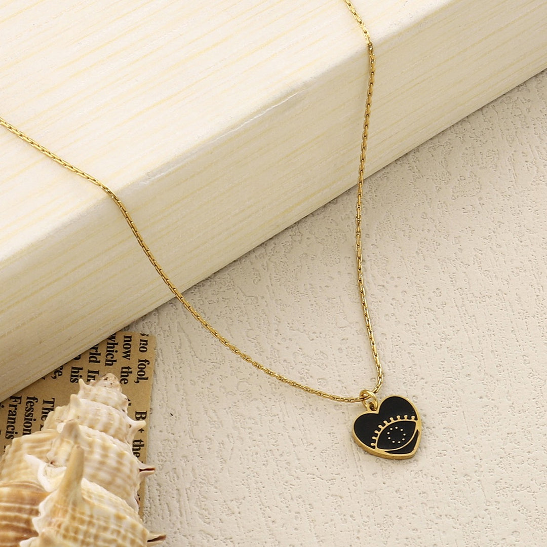 Black Heart Evil Eye Necklace - Salty Accessories