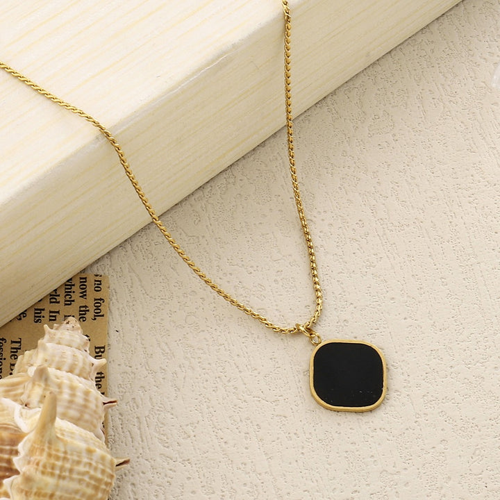 Sorcery Black Gold Necklace - Salty Accessories