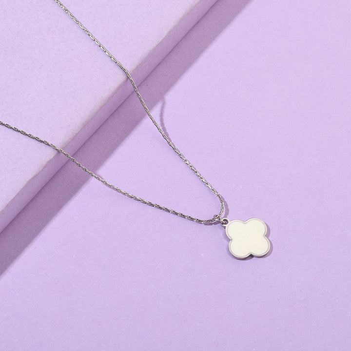 Vanilla Clover Silver Necklace - Salty Accessories