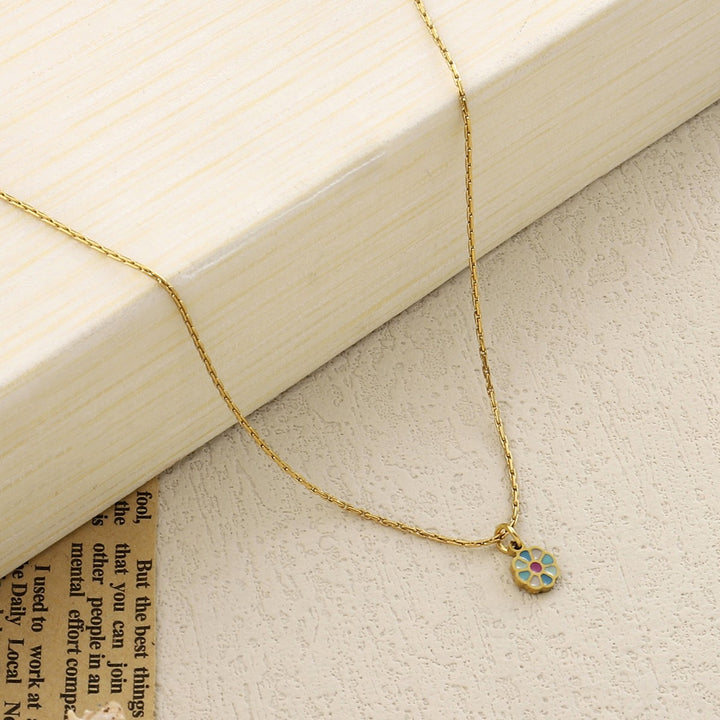 Summer Flower Gold Necklace - Salty Accessories