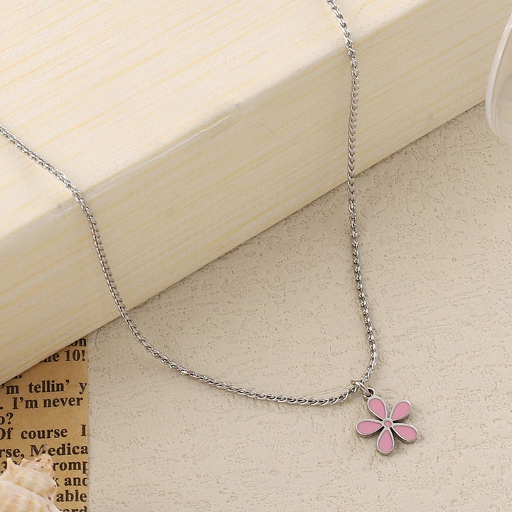 Peachy Daisy SIlver Necklace - Salty Accessories