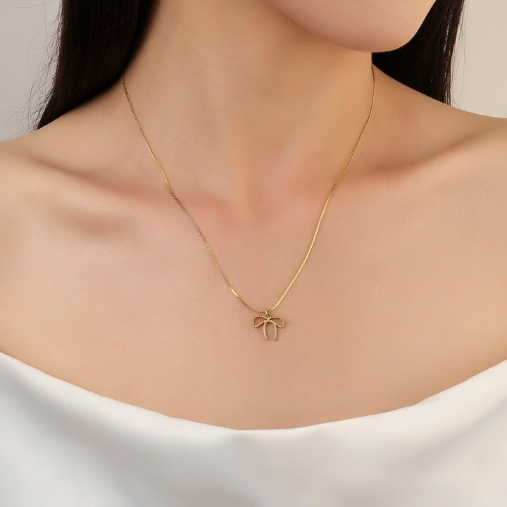 Golden Studded Bow Necklace