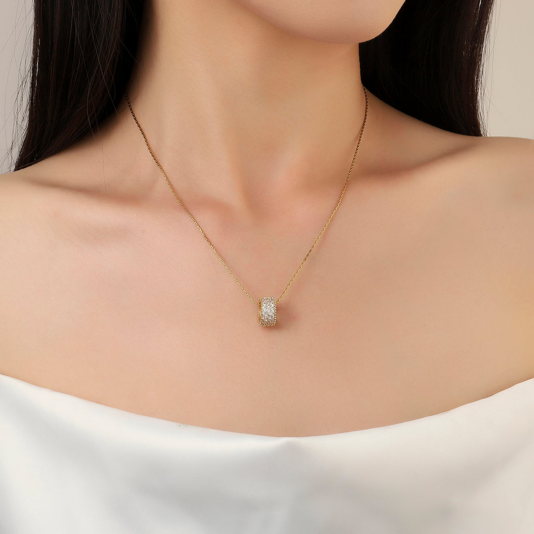 Full Studded Wheel Gold Necklace