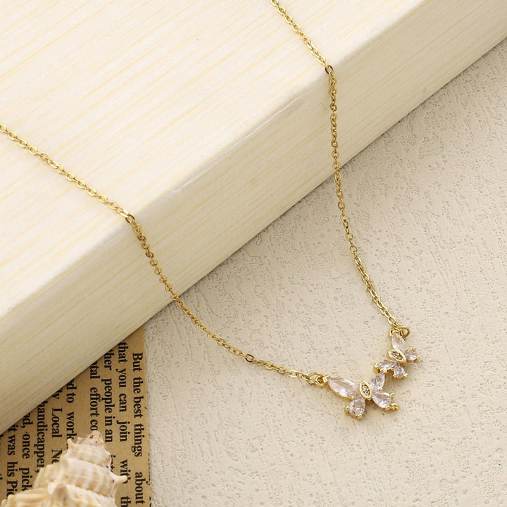 Buttery Crystal Duo Rosegold Necklace - Salty Accessories