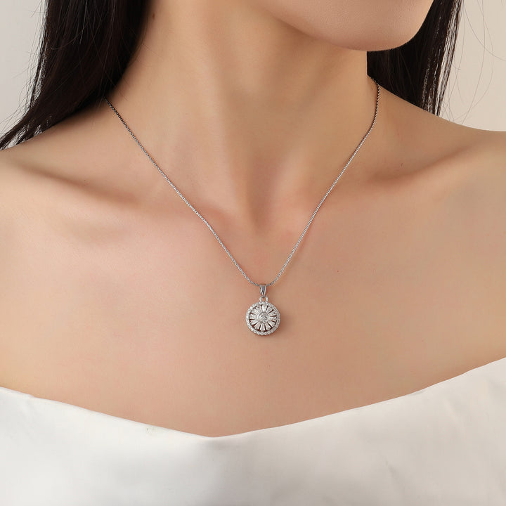 Crystal Disc Silver Necklace - Salty Accessories