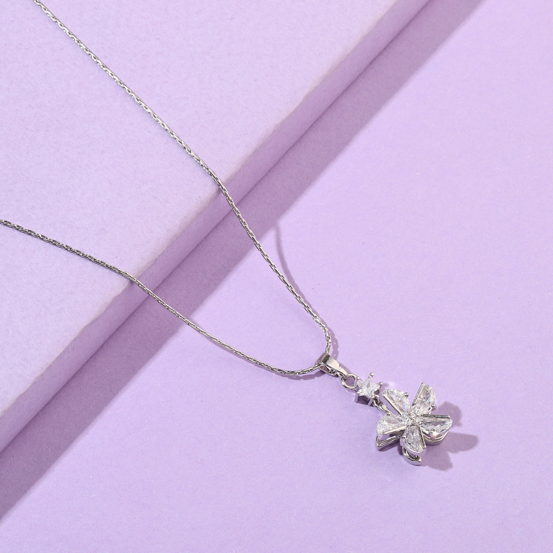 Mismatch Petals Silver Necklace - Salty Accessories