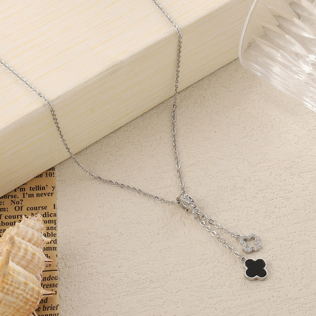 Evergreen Clover Hanging Silver & Black Necklace - Salty Accessories