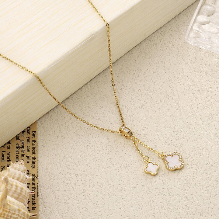 Studded Clover Hanging Rosegold & White Necklace - Salty Accessories
