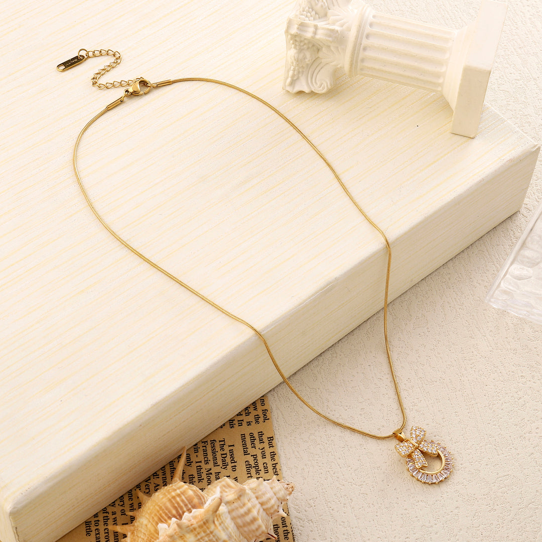 Crystal Wreath Bow Gold Necklace