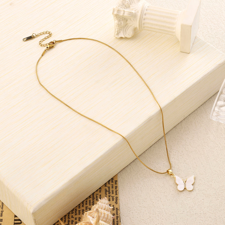 On The Fly Studded Gold Necklace