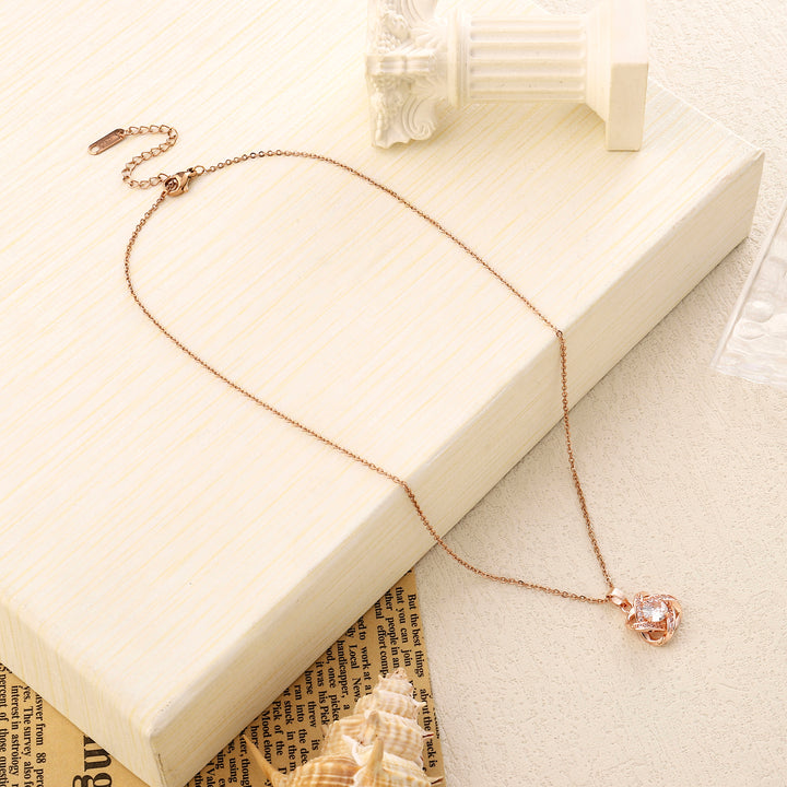 Warpped Solitaire Rosegold Necklace - Salty Accessories