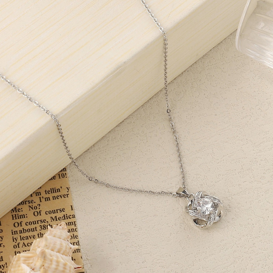 Warpped Solitaire Silver Necklace - Salty Accessories