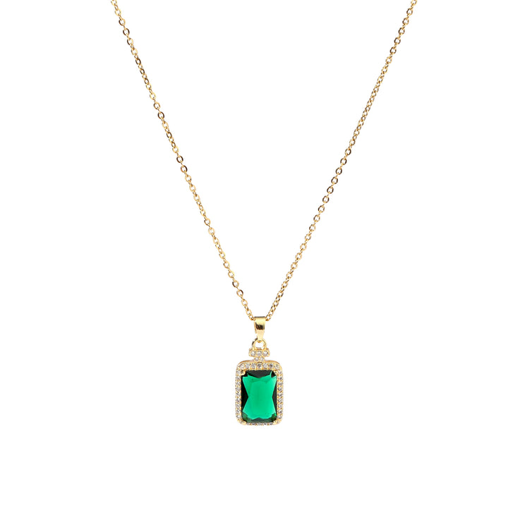 Pretty Emerald Gem Gold Necklace