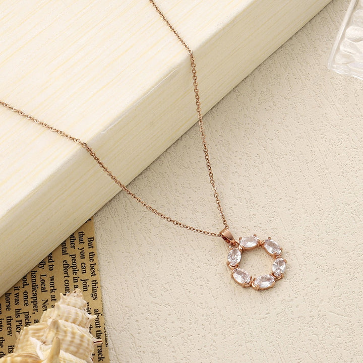 Drea Crystal Rosegold Necklace