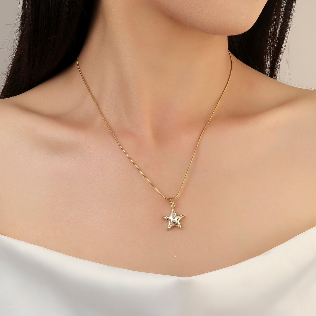 Almas Crystal Star Gold Necklace