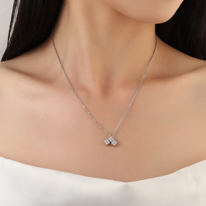 Kyria Clover Silver Necklace - Salty Accessories