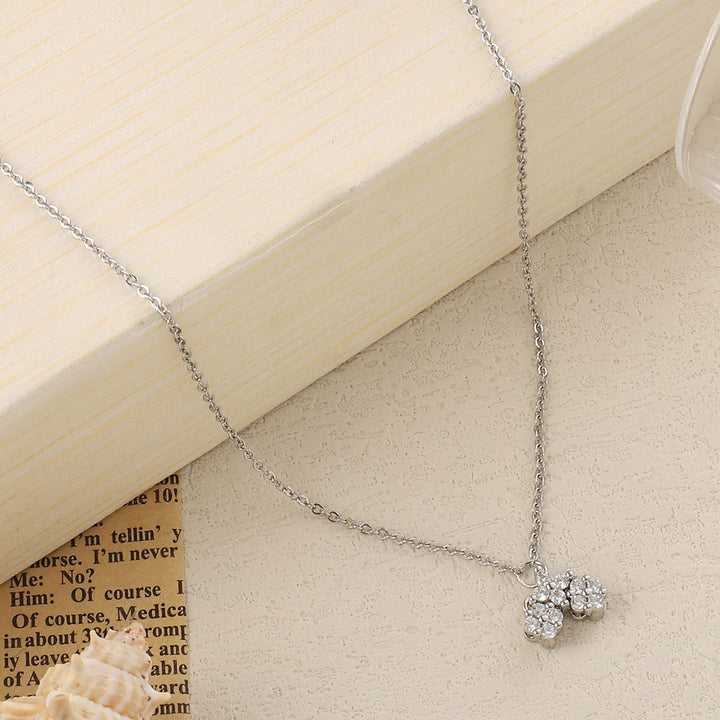 Kyria Clover Silver Necklace - Salty Accessories