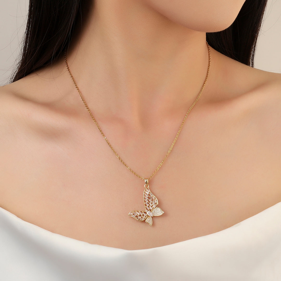 Falena Baguette Butterfly Necklace