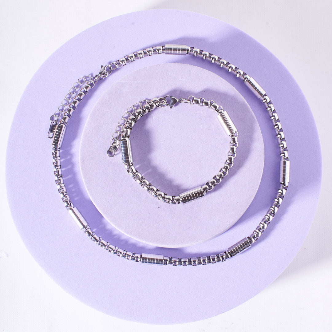 Molten Chain Silver Necklace and Bracelet Set