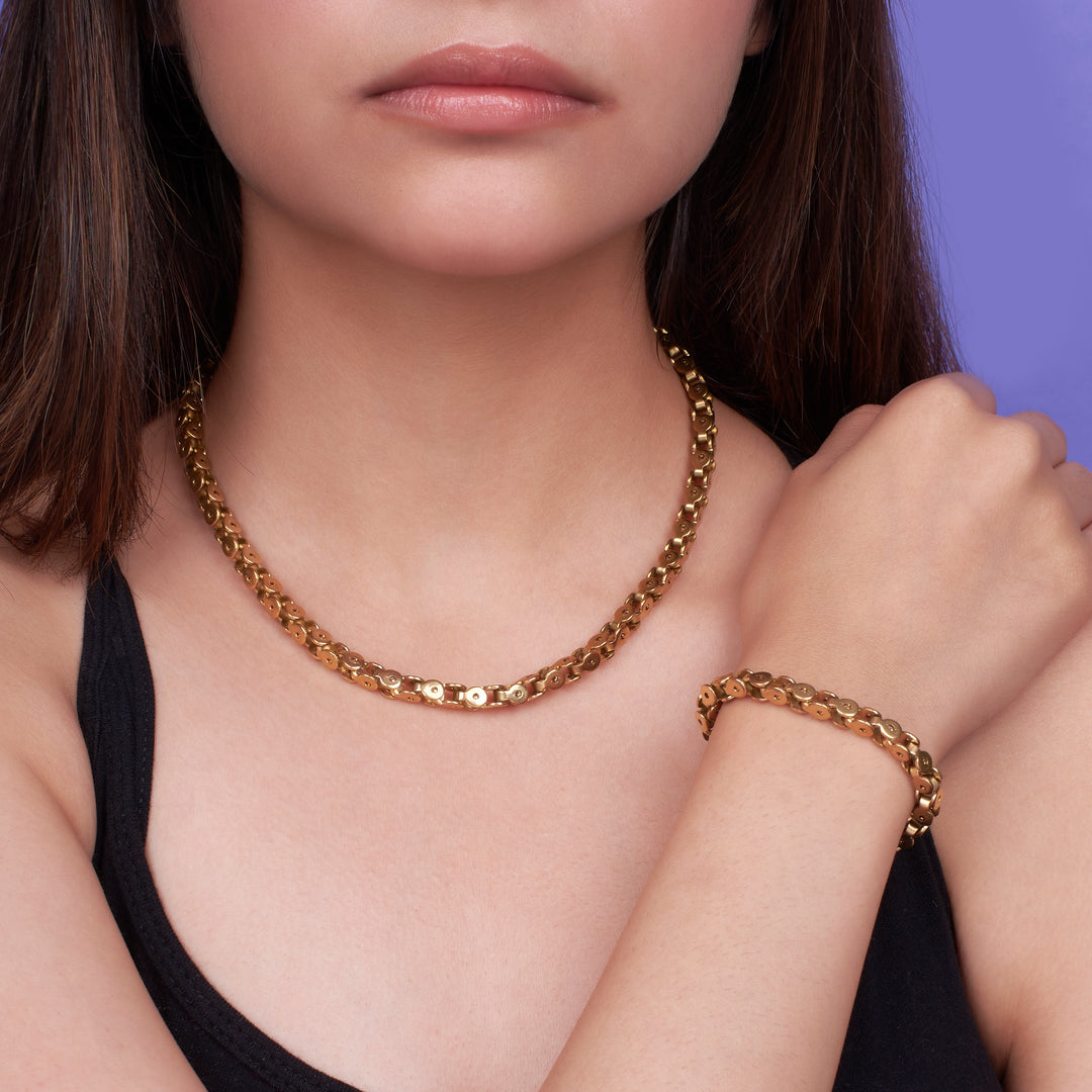 Artisan's Touch Golden Chain Necklace & Bracelet Set