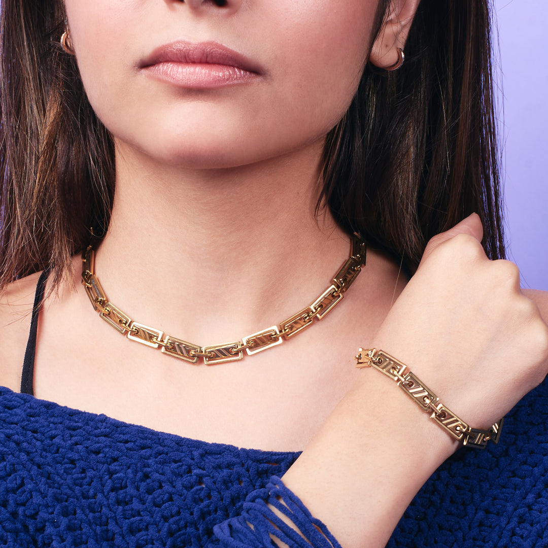 Edgy Elegance Golden Modern Necklace & Bracelet Set