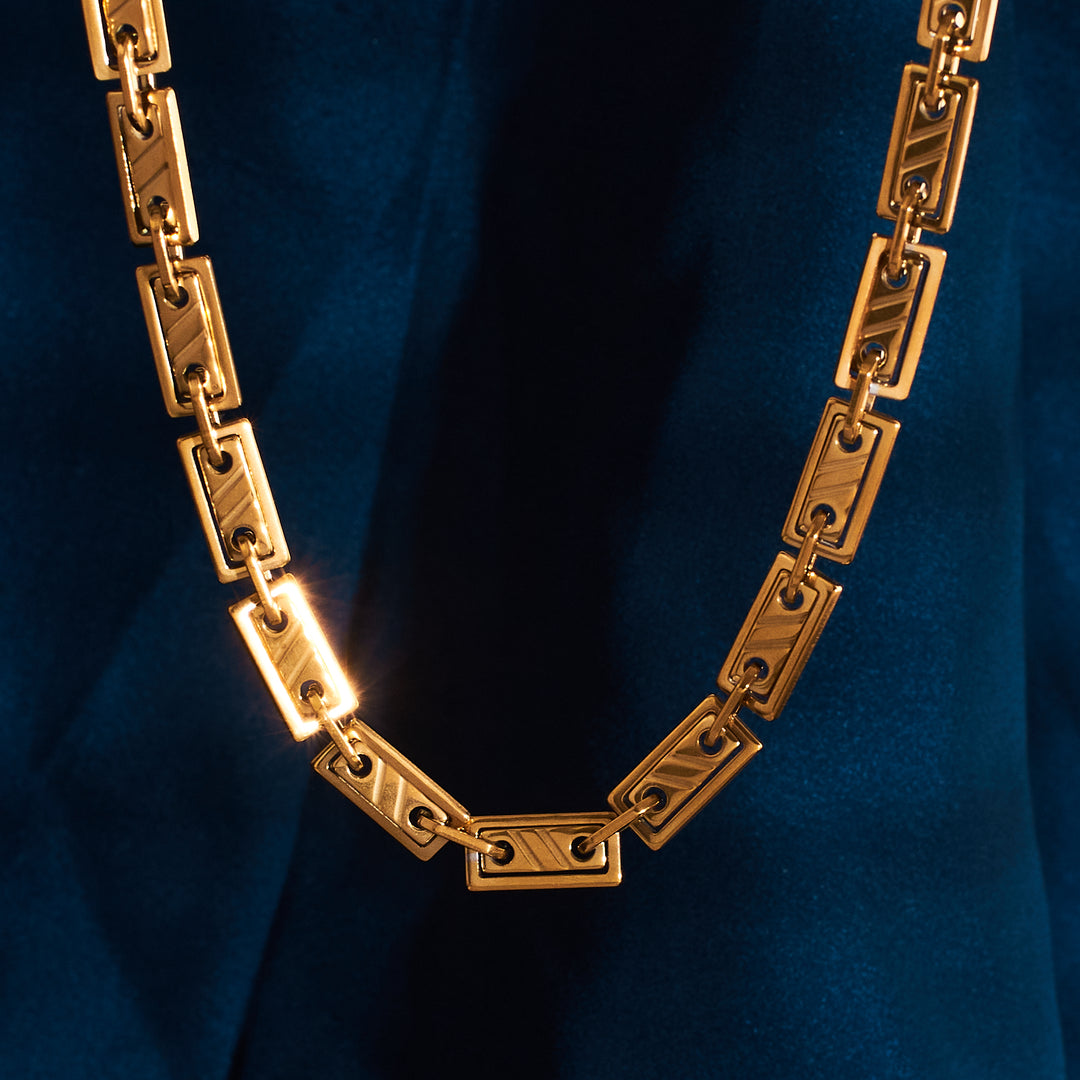 Modern Edge Gold Necklace - Salty Accessories