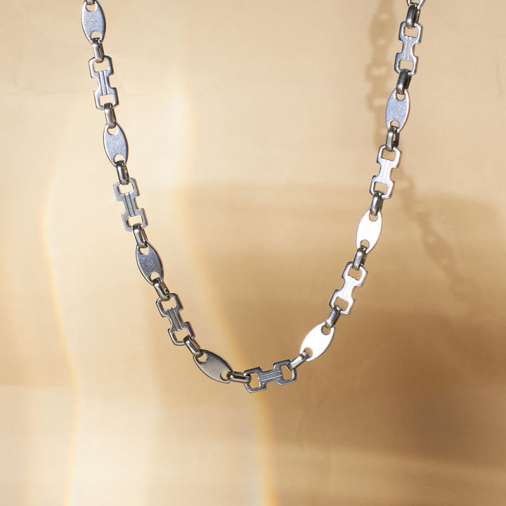 Minimalist Chain Silver Necklace