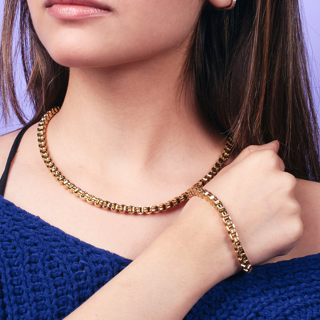 Bold Link Golden Necklace & Bracelet Set