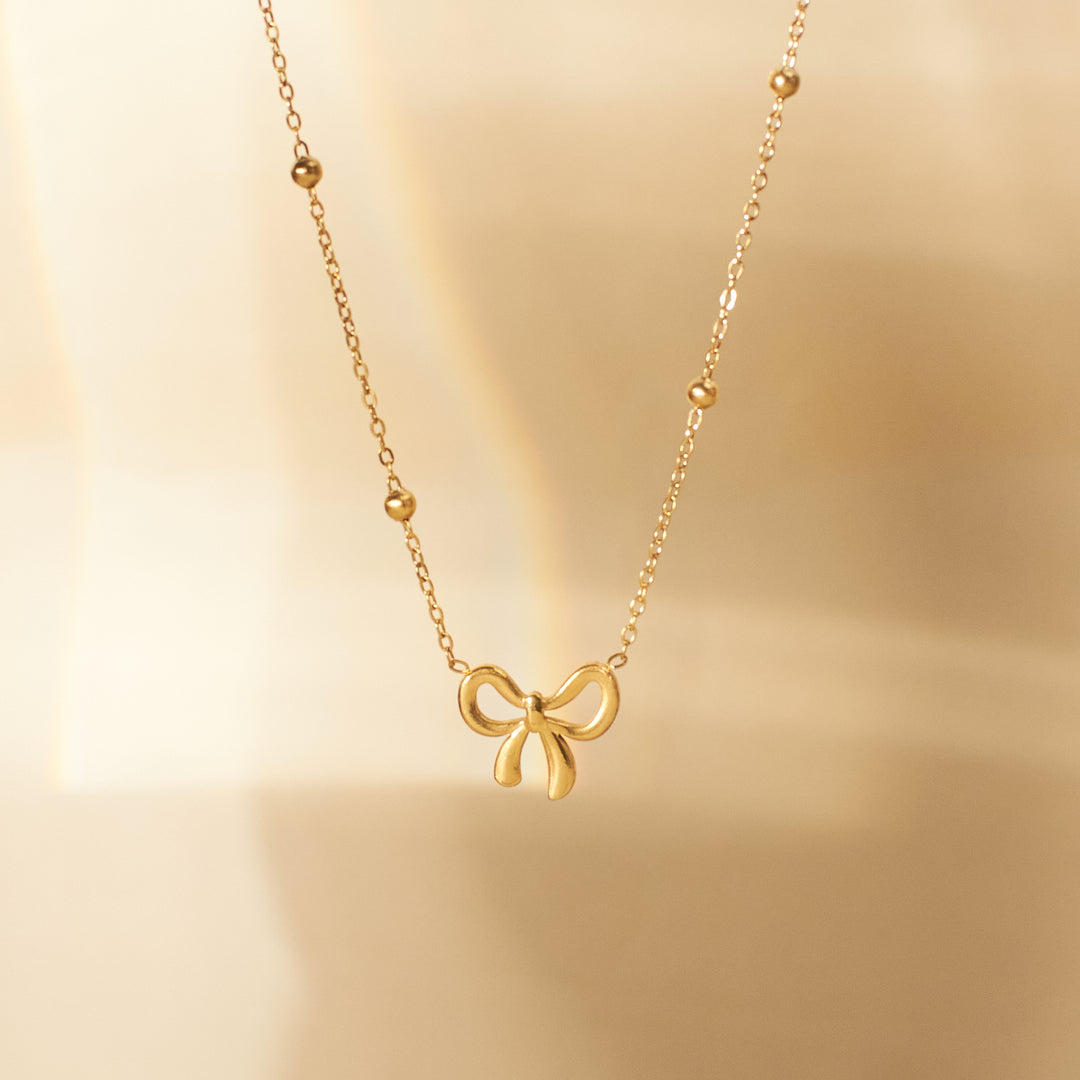 Elegant Bow Knot Gold Necklace