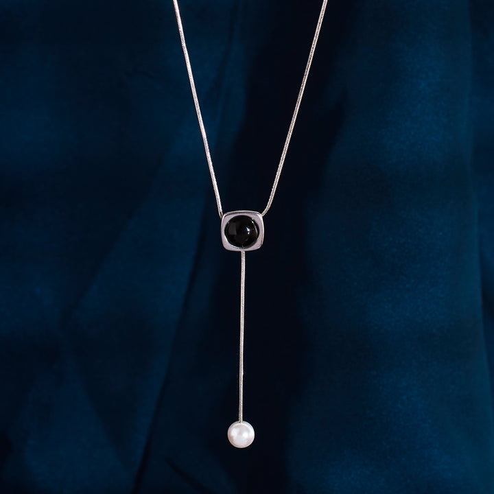 Moon Pearl Silver Necklace - Salty Accessories