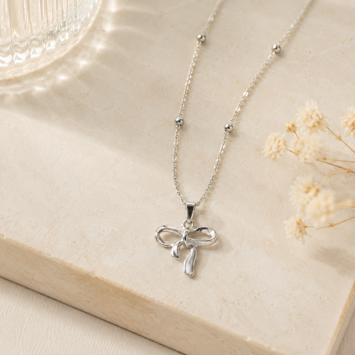 Ribbon Charm Silver Necklace