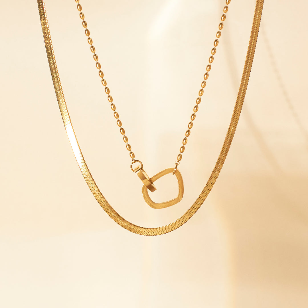 Classic Beauty Gold Necklace - Salty Accessories