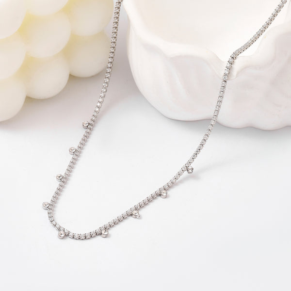 Elegant Beam Silver Necklace