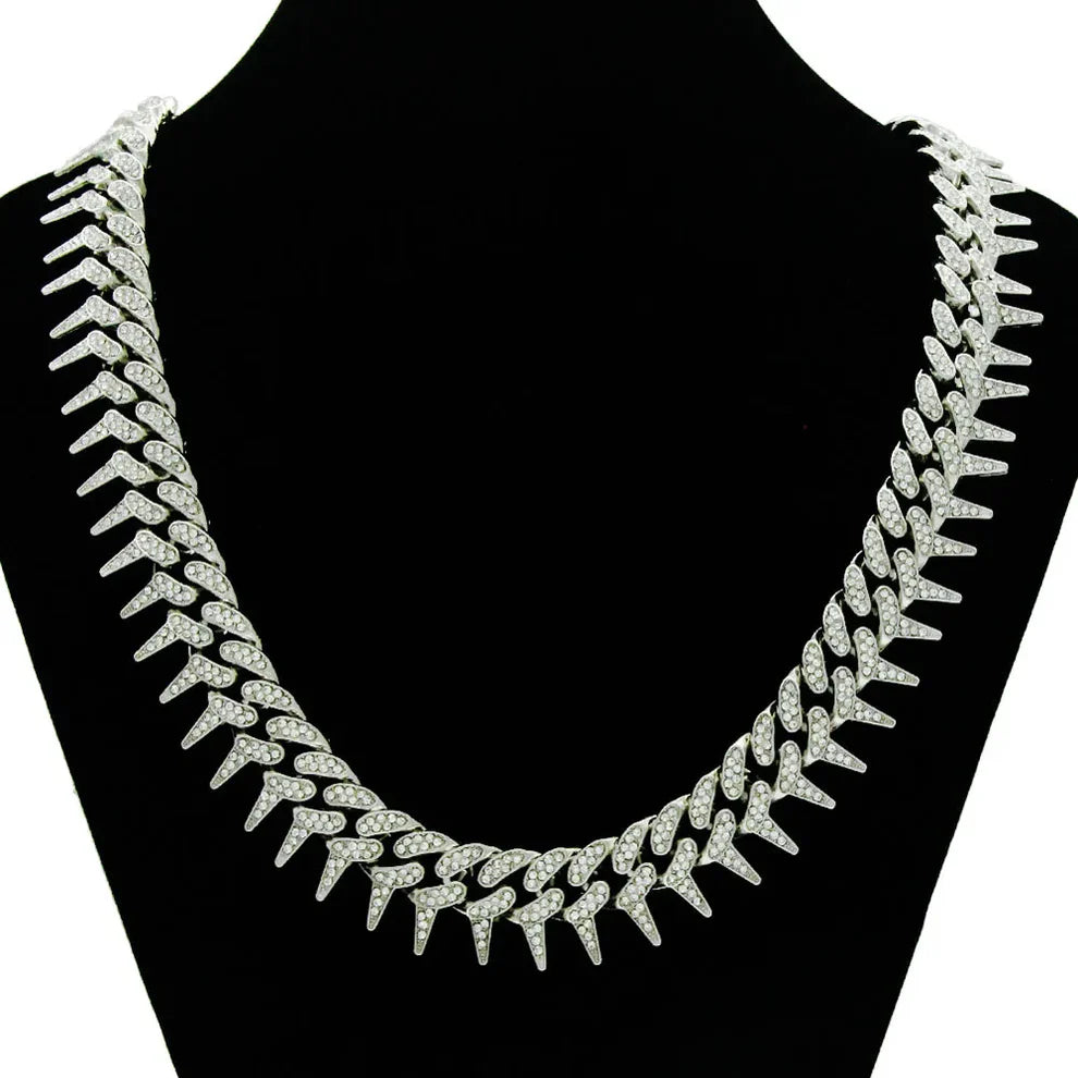 Gothic Thorns Necklace - Silver