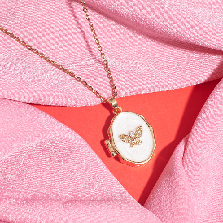 Secret Keepsake Openable Gold Necklace