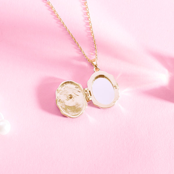 Secret Keepsake Openable Gold Necklace