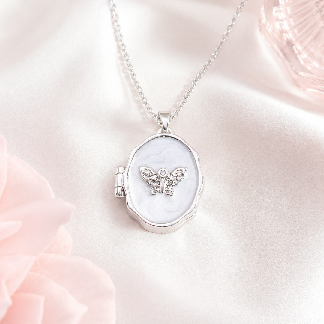 Secret Keepsake Openable Silver Necklace
